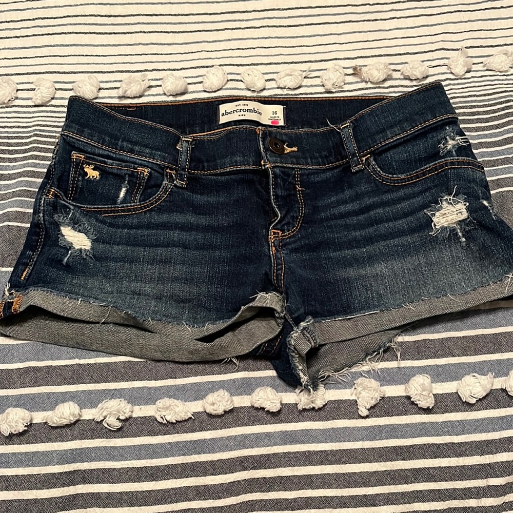 Abercrombie kids shorts!